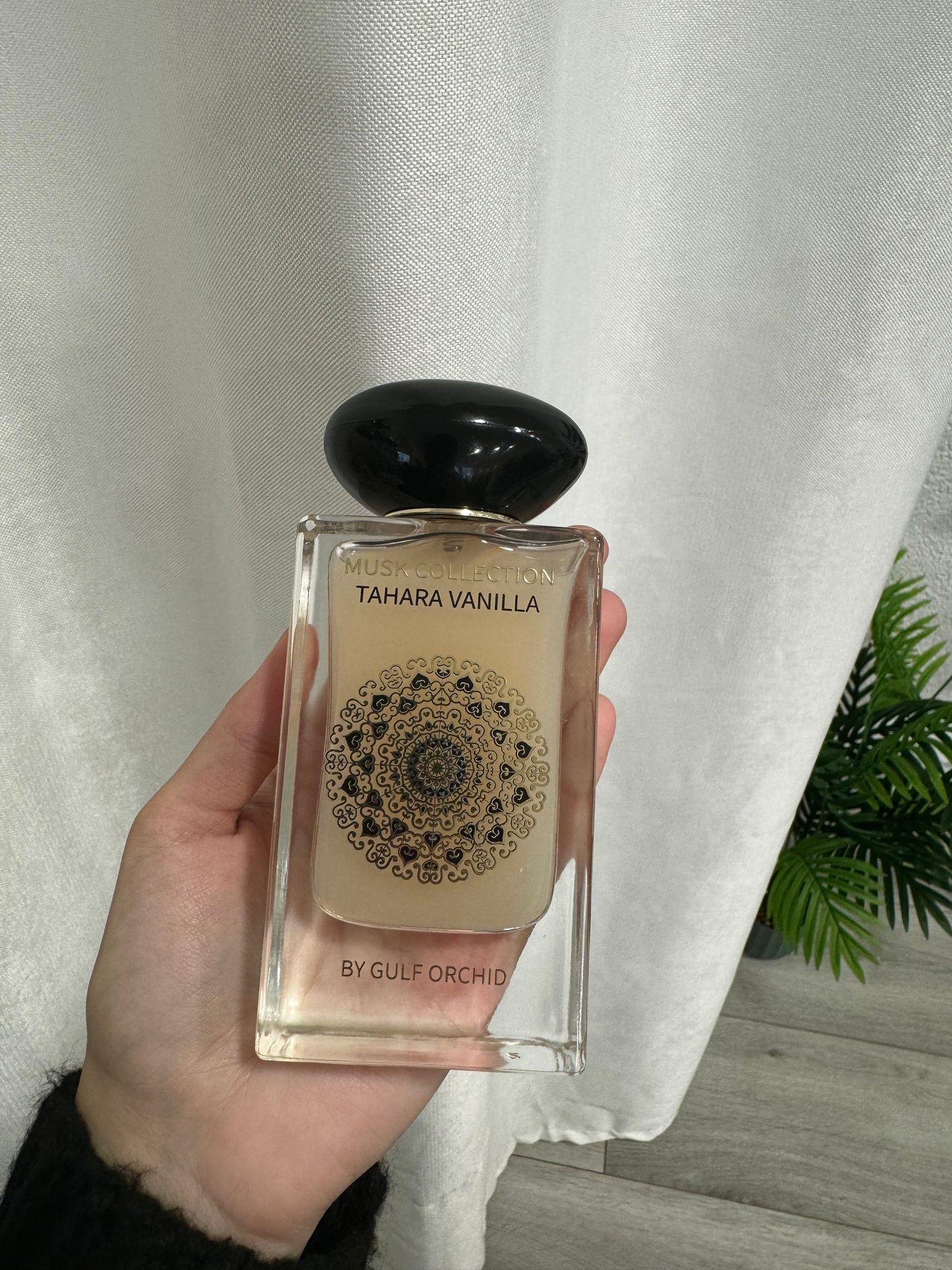 musk collection tahara vanilla, parfum dubai