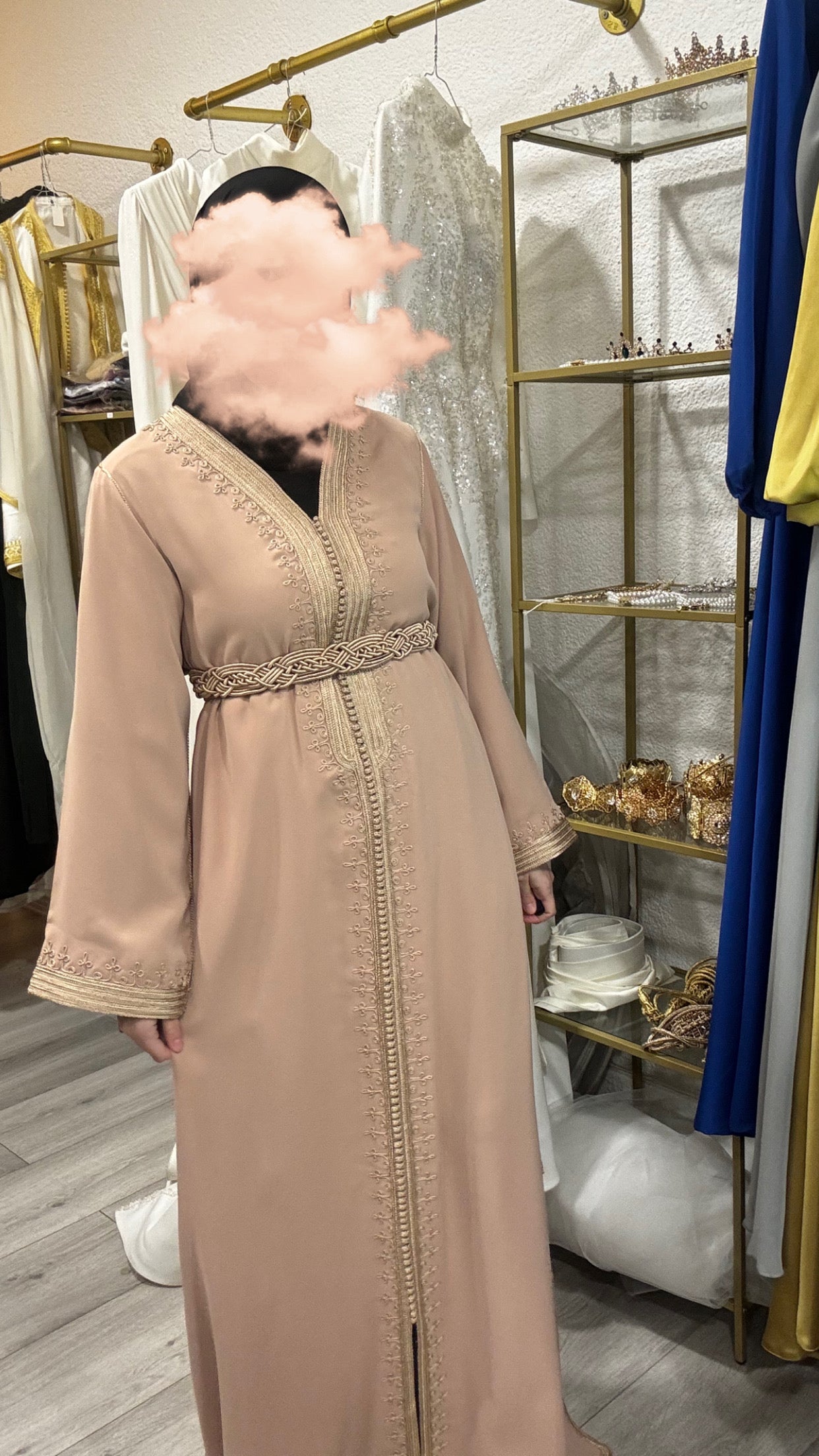 caftan location , takchita