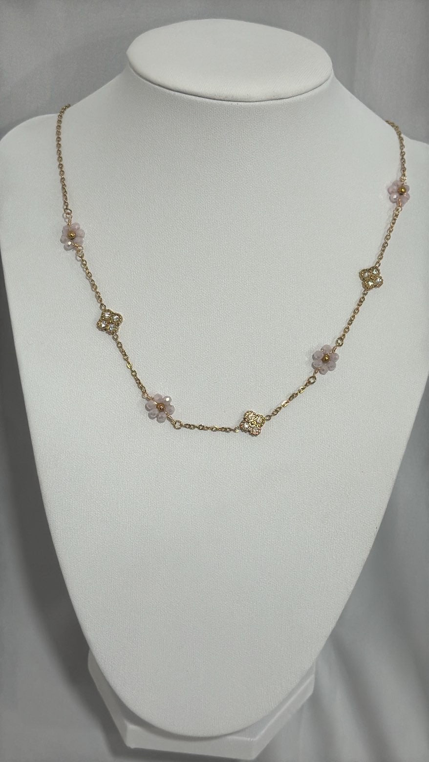 Collier Norah
