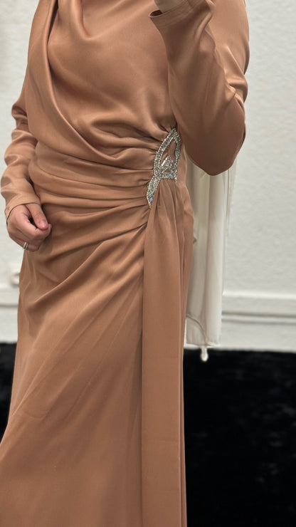 takchita, caftan marocain, robe location, rental dress, wedding dress, robe de soirée, robe de soirée modeste