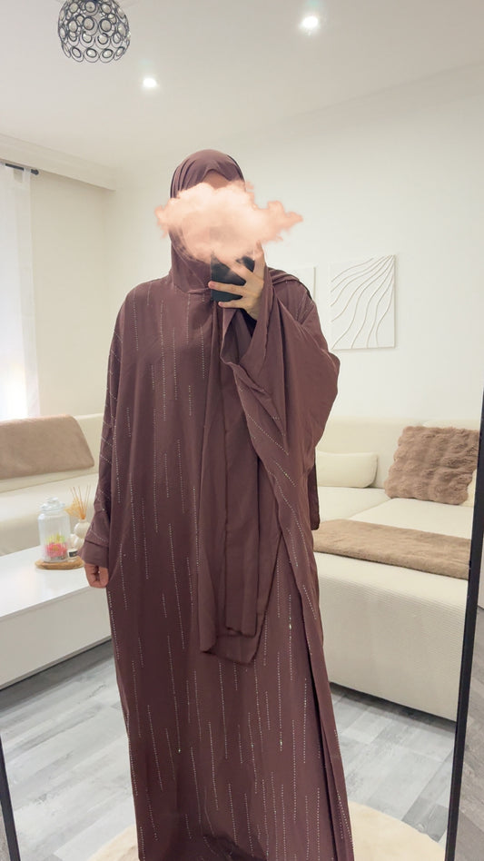 abaya, soie de medine, prêt à porter mastour, modeste, mastour, ootd mastour, 