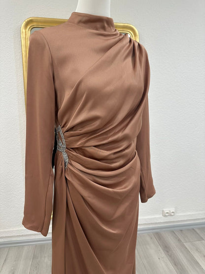 takchita, caftan marocain, robe location, rental dress, wedding dress, robe de soirée, robe de soirée modeste