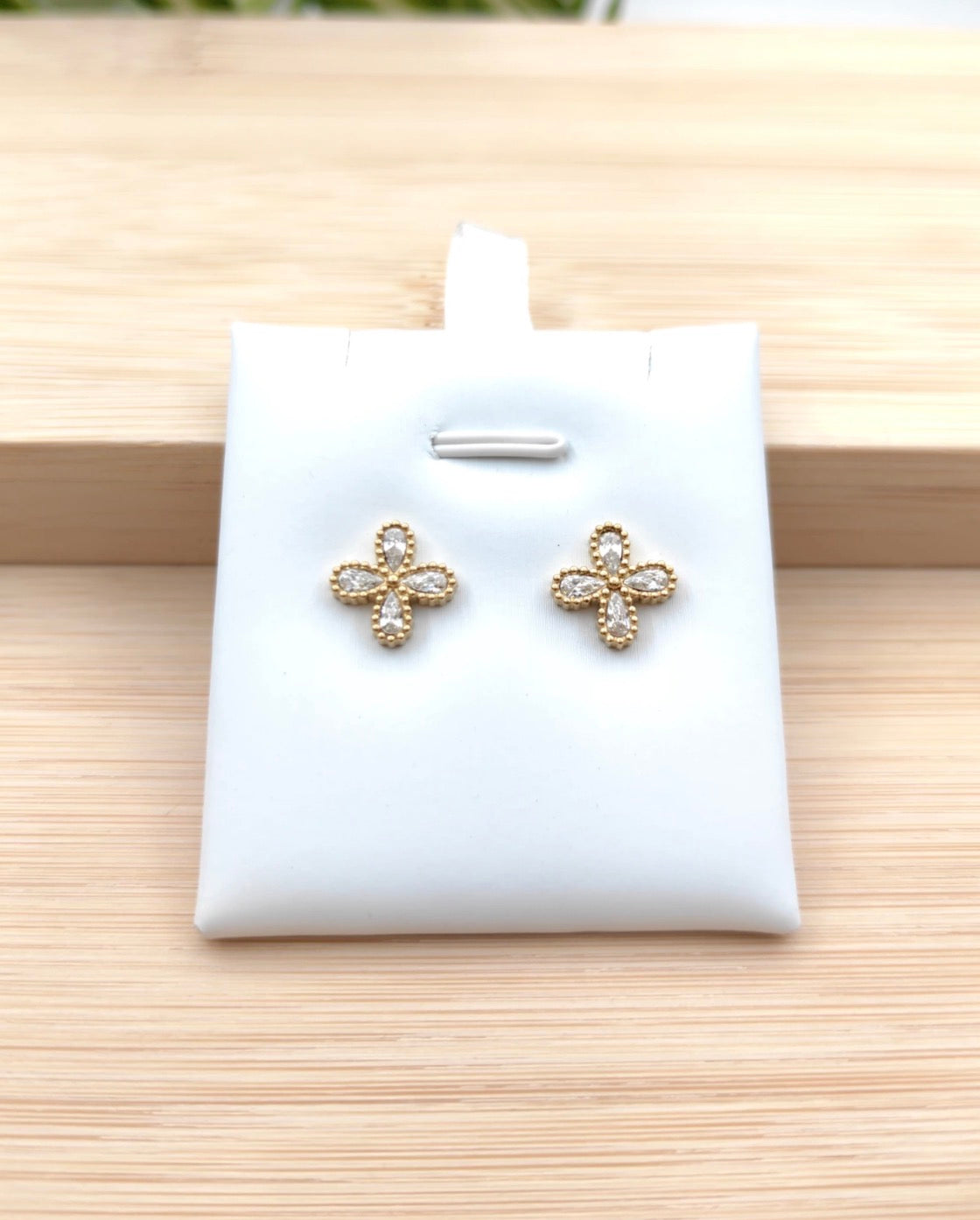 Colliers acier inoxydable Boucles d’oreille van c