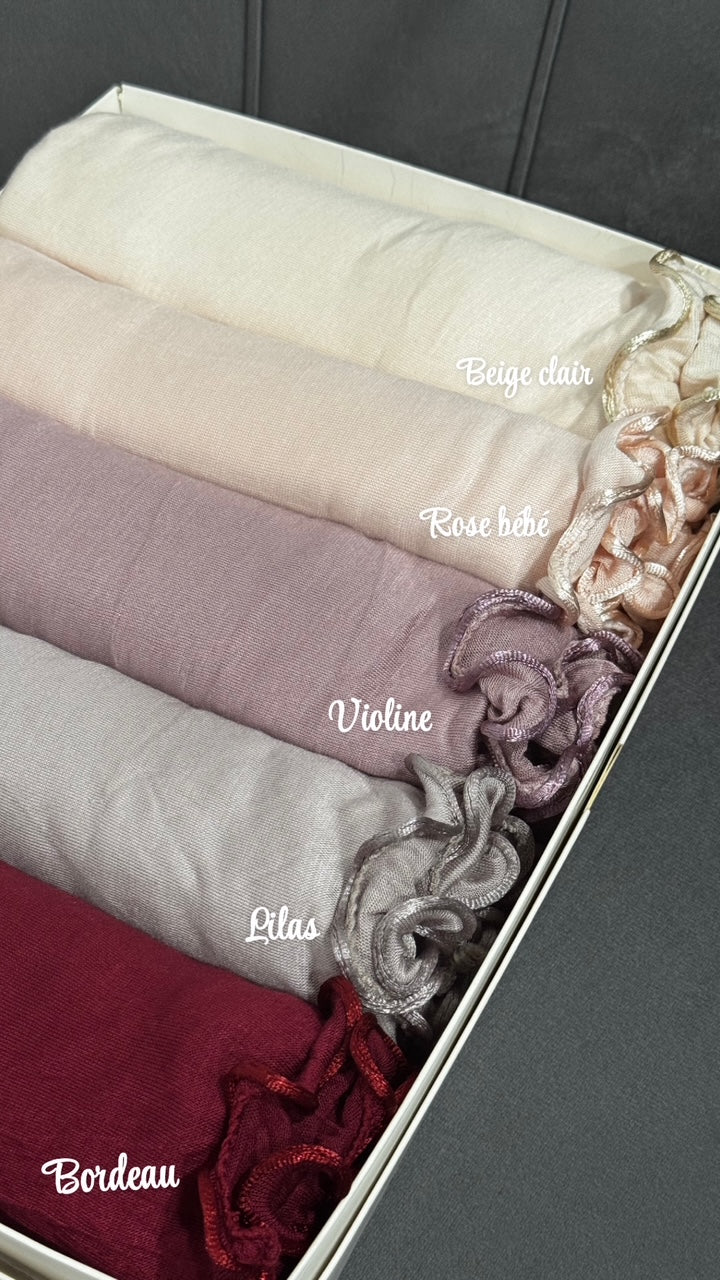 foulard frisé, hijab frisé, hijab
